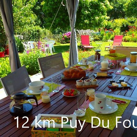 Saint-Paul-en-Pareds Les Terrasses Bed & Breakfast エクステリア 写真